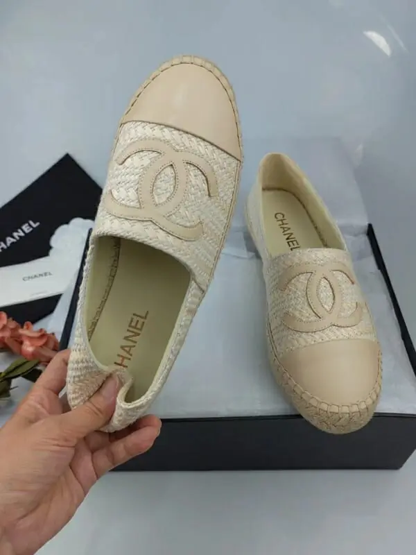 chanel flat chaussures pour femme s_12323132